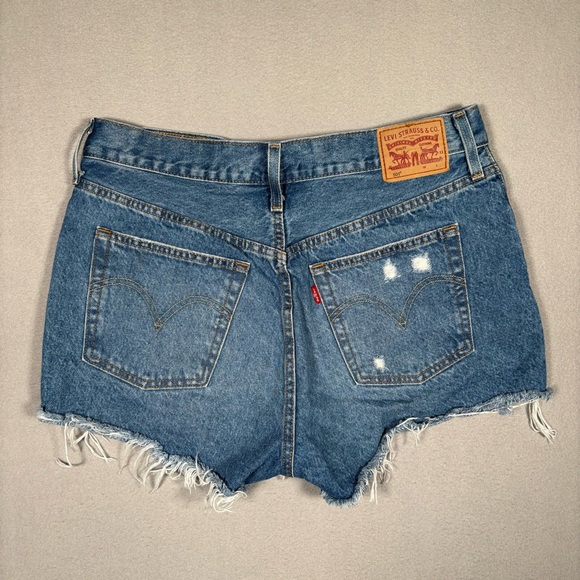 Levi's 501 Button Fly Cut Off Denim Jean Shorts Women’s Size 31 Blue Distressed - Picture 13 of 14